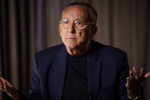 SBT retira “Arena” da grade após cinco anos e prepara novo programa semanal para Galvão Bueno