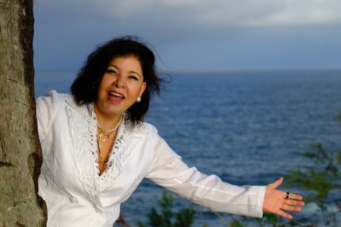 ROBERTA MIRANDA EMBALA O CARNAVAL NORDESTINO COM DOBRADINHA DE SHOWS EM RECIFE E JOÃO PESSOA